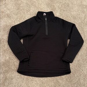 Women’s sounder black 1/4 zip size medium